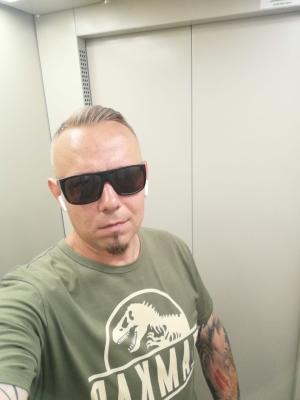 Интимное фото пользователя dior в объявлении №30234 на SexKompas